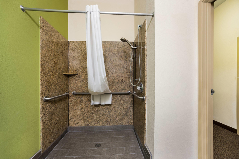 Bathroom 4, Sleep Inn & Suites Valdosta Mall Area, Lowndes