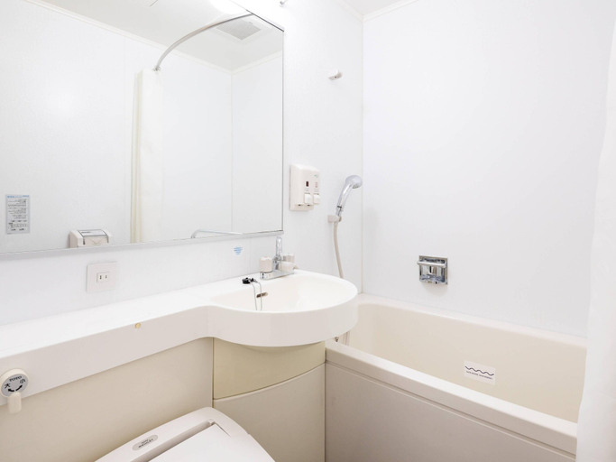 Bathroom 4, Comfort Hotel Kurosaki, Kitakyūshū