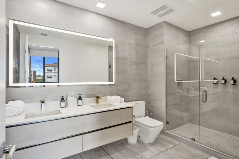 Bathroom 3, 17WEST Apartments by Stay Hospitality, Miami-Dade