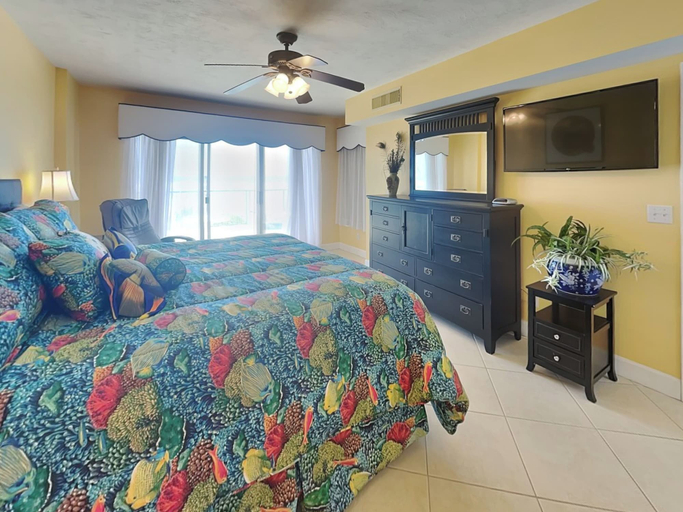 Bedroom 2, Ocean Towers 2102 by Distinctive Beach Rentals, Volusia