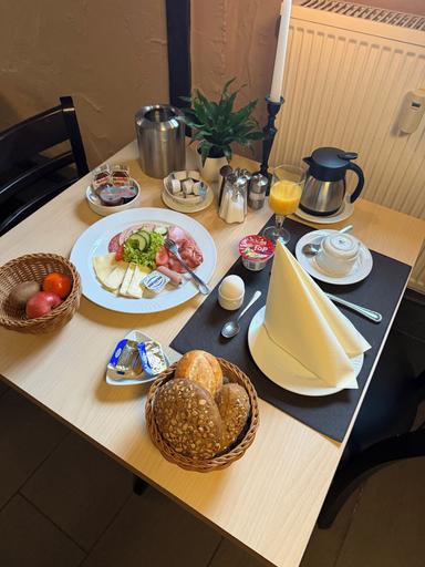 Food & Drinks 4, Pension im Wirtshaus Himberg, Rhein-Sieg-Kreis