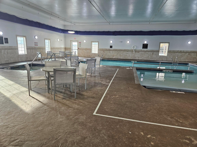 Food & Drinks 4, La Quinta Inn & Suites by Wyndham Minot, Ward