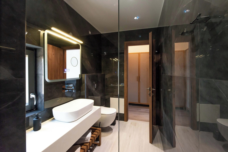 Bathroom 4, Seafront Villas, Crete