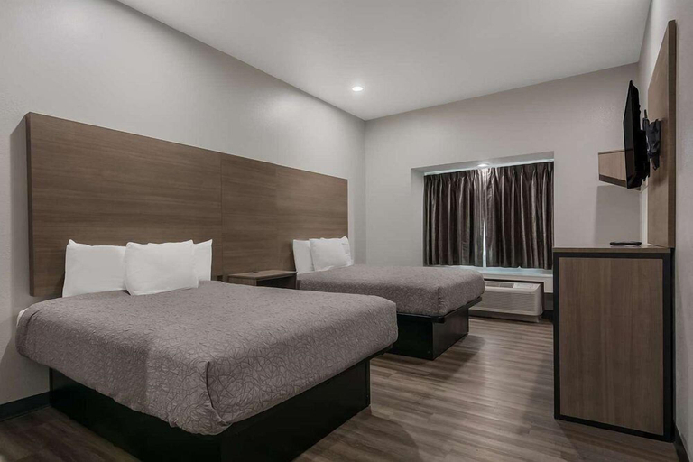Bedroom 3, Americas Best Value Inn & Suites Lake Charles at I-210 Exit 11, Calcasieu