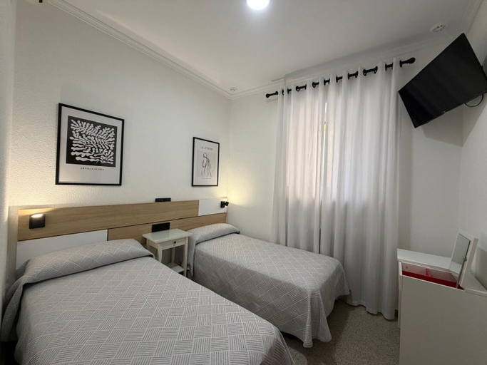 Bedroom 2, Hostal Bahía, Cádiz