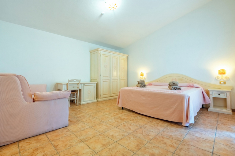 Bedroom 3, Montiruju Hotel, Sassari