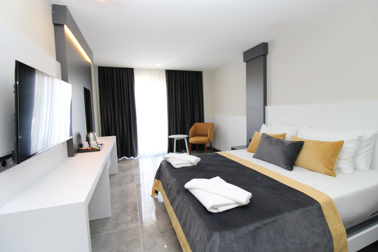 Bedroom 3, Laroxx Hotel Lara, Antalya