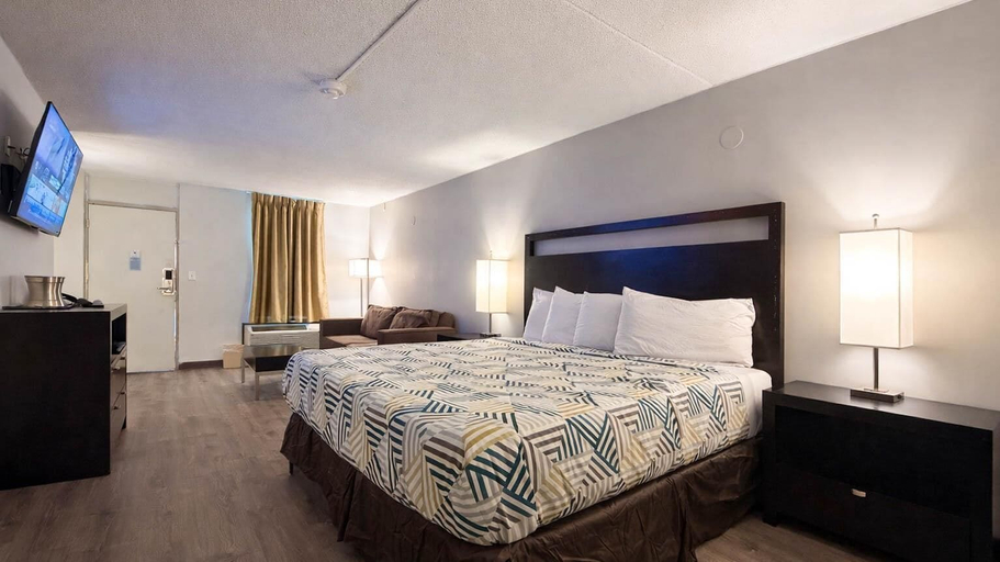 Bedroom 4, Motel 6 Sherman, TX, Grayson