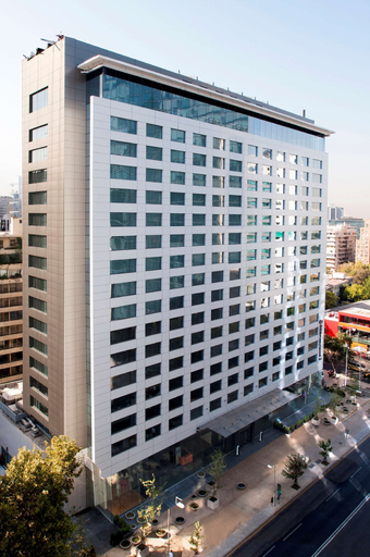 Exterior & Views 2, DoubleTree by Hilton Hotel Santiago - Vitacura, Santiago