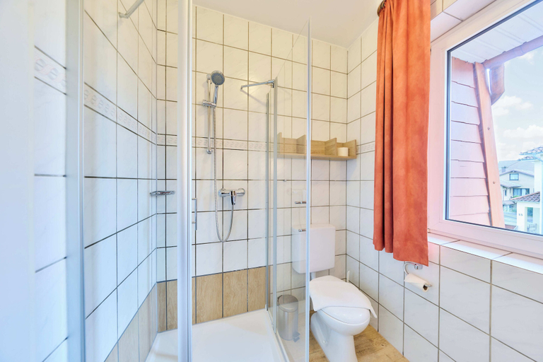 Bathroom 5, arador CITY Hotel, Minden-Lübbecke