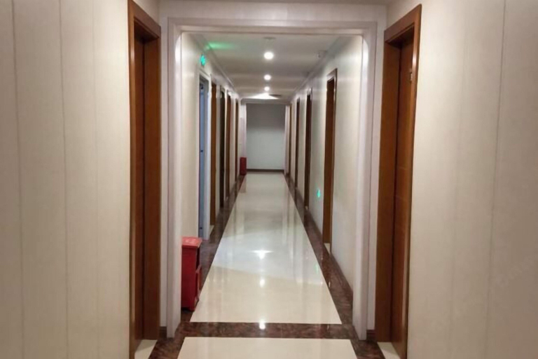 Others 5, Tiancheng Jiudian, Deyang