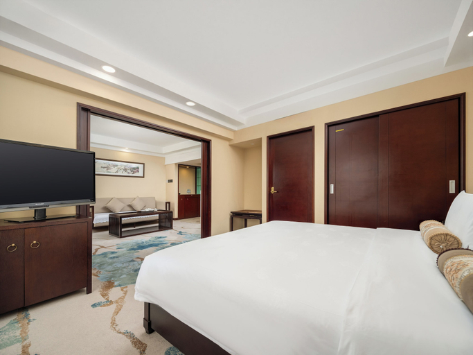 Bedroom 3, Guangdong Hotel-Free Shuttle during Canton Fair, Guangzhou