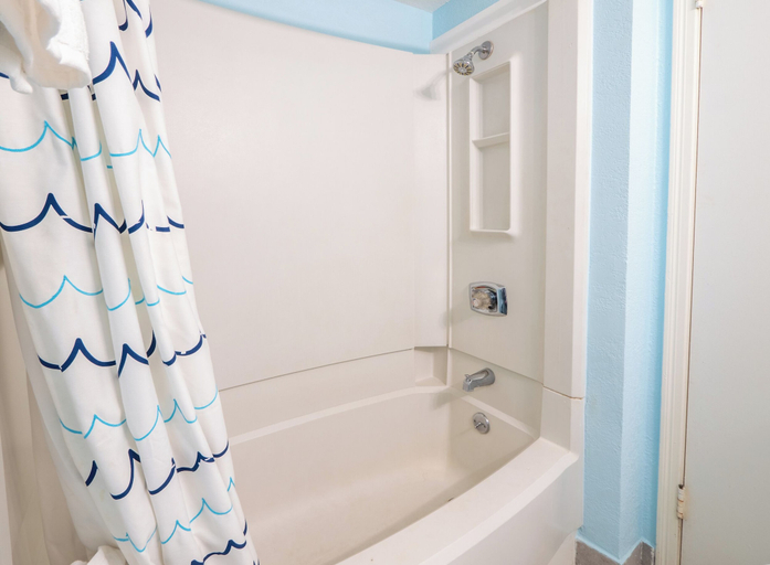 Bathroom, Relax by the Beach by Ryson Vacation Rentals, Galveston