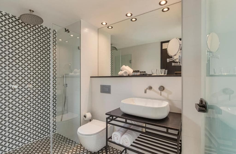 Bathroom 5, ABBA Hotel Tel Aviv-Yafo