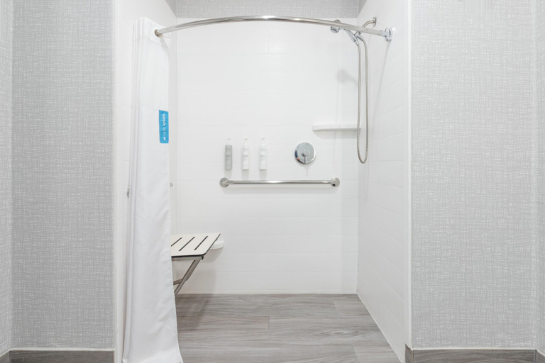 Bathroom 4, Hampton Inn Houston Deer Park Ship Area, Houston