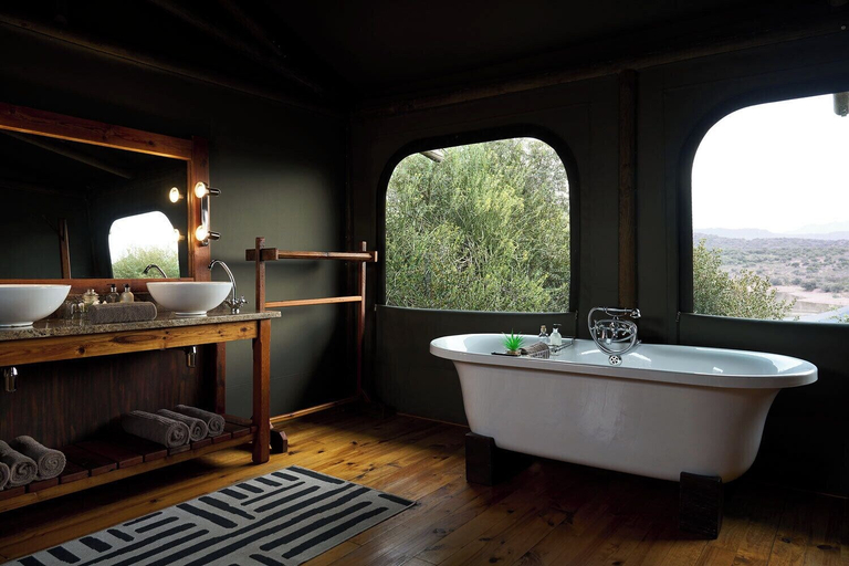 Bathroom 4, Buffelsdrift Game Lodge, Eden