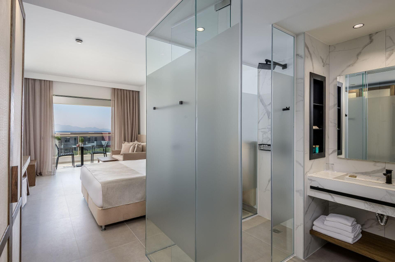 Bathroom 5, Michelangelo Resort and Spa, South Aegean