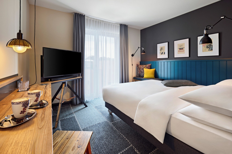 Bedroom 3, Me and All Hotel Mainz, by Hyatt, Mainz