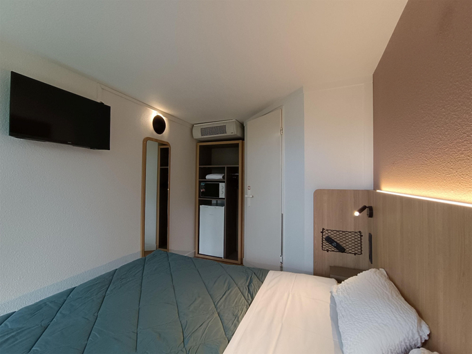 Bedroom 4, Premiere Classe Bordeaux Est Lormont, Gironde