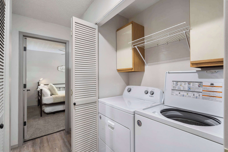 Bathroom 3, New Peek-a-book Serenity Duo, Taney