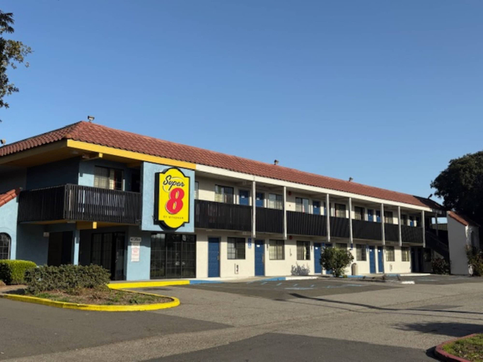 Exterior & Views 2, Super 8 by Wyndham Petaluma, Sonoma