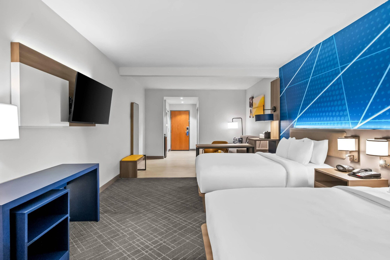 Bedroom 4, Comfort Suites Conway, Faulkner