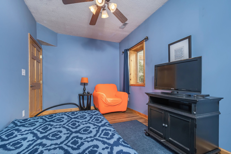 Bedroom 3, Windsor House by Taylor Made Deep Creek, Garrett
