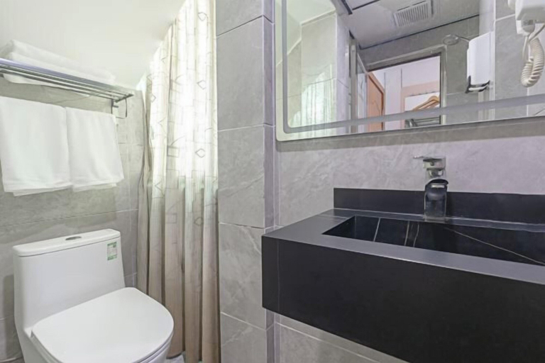 Bathroom 2, Q+ Shicheng Zuguoshun Hotel (Shicheng County Bus Station), Ganzhou