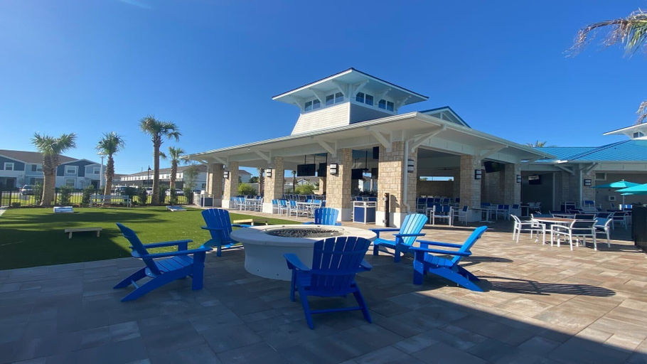 Exterior & Views, Spacious Home: Private Pool & Resort Access, Polk