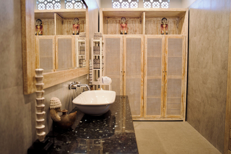 Bathroom 4, DHAUTEYA VILLA, Karangasem