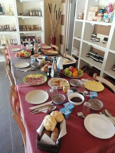 Food & Drinks 4, Agriturismo Terra e Lago d'Iseo, Brescia