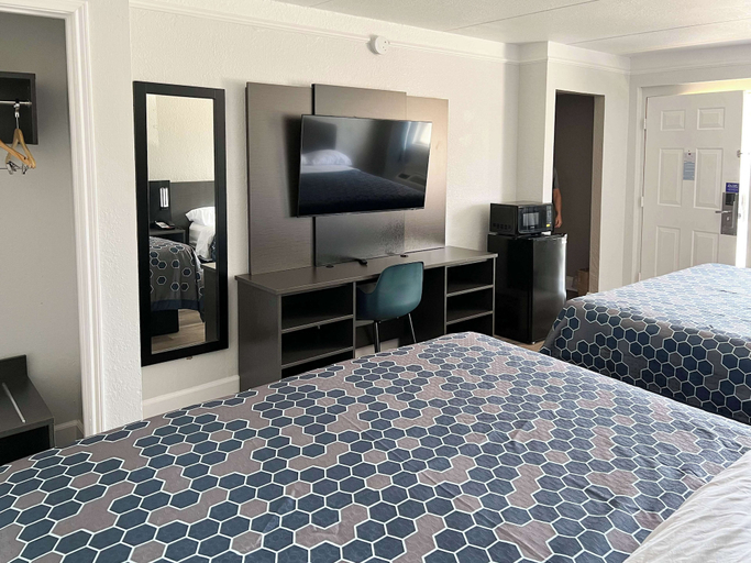 Bedroom 4, Motel 6 Monroe, LA, Ouachita