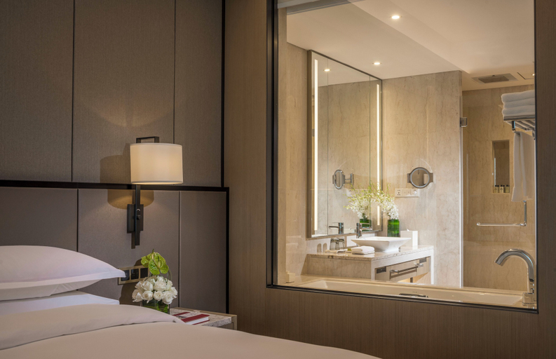 Bathroom 4, InterContinental Hotels WUHAN by IHG, Wuhan