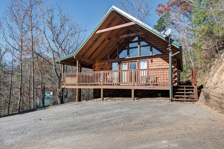 Exterior & Views 2, Blue Mist View by Jackson Mountain Rentals, Sevier