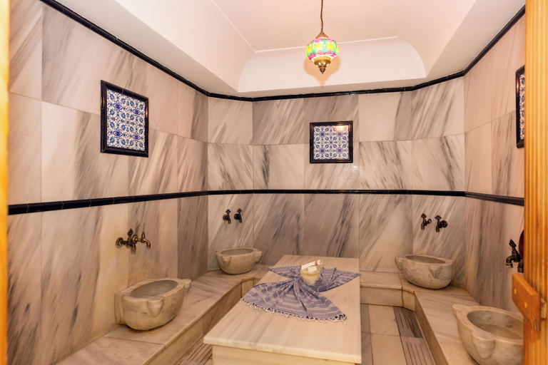 Bathroom 5, Pera Rose Hotel & SPA - Special Class, Beyoğlu