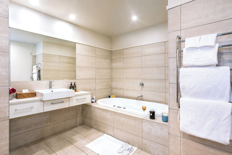 Bathroom, Parehua Resort, South Wairarapa