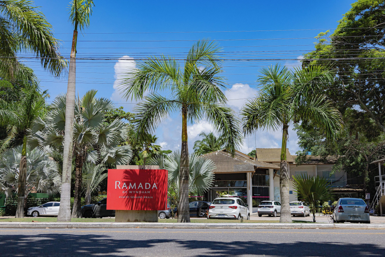Exterior & Views 2, Ramada by Wyndham Porto Seguro Praia, Porto Seguro
