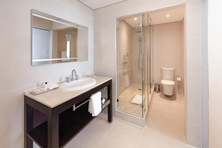 Bathroom 4, Garden Court Kings Beach, Nelson Mandela Bay