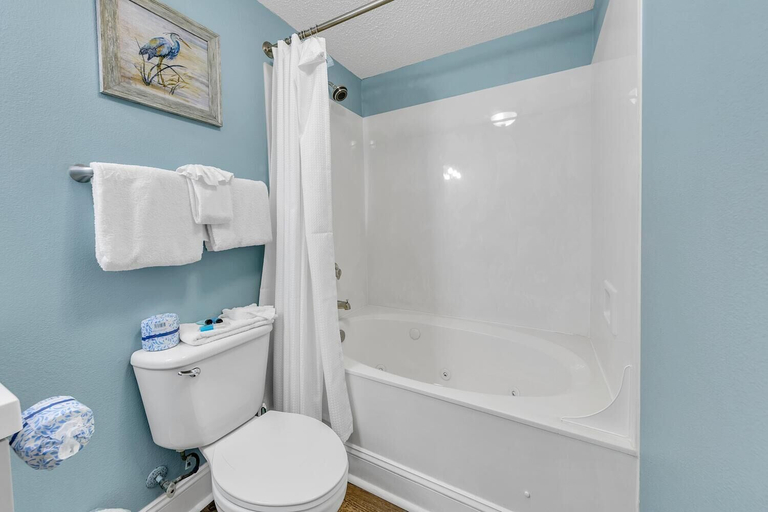Bathroom 4, Majestic Beach Towers 1-2205, Bay