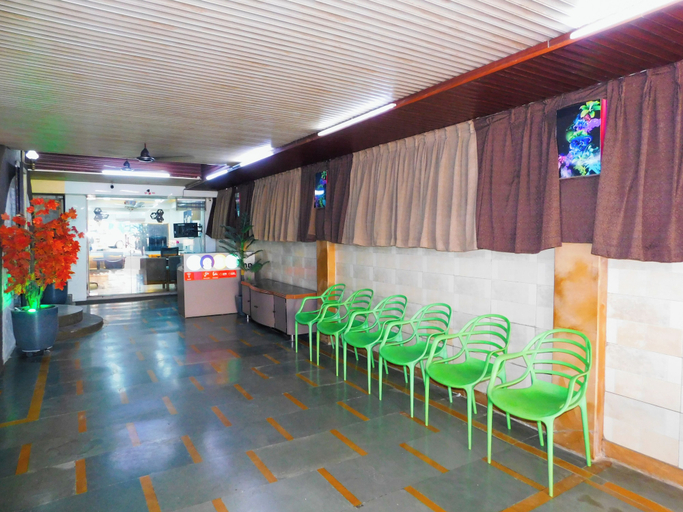 Food & Drinks, Hotel Nest In, Malad, Mumbai Suburban
