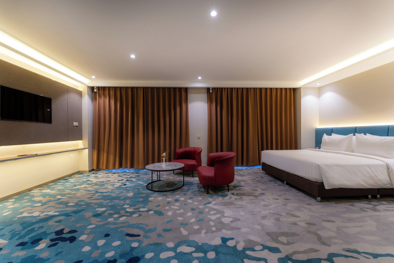 Bedroom 4, The Skye Phnom Penh Hotel & Apartments, Ruessei Kaev