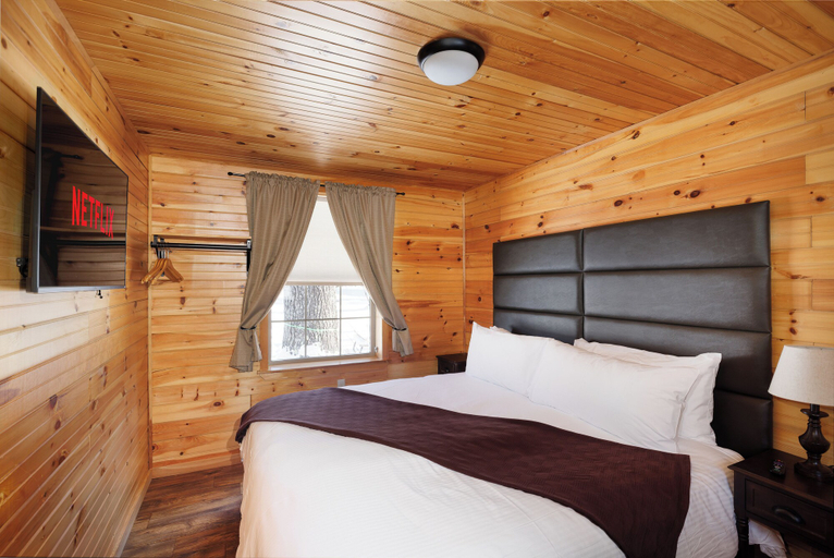 Bedroom 3, Presidential Mountain Resort, Grafton