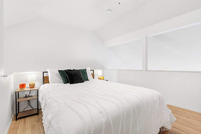 Bedroom 2, Our Landing Place - Access to Pool!, Taney