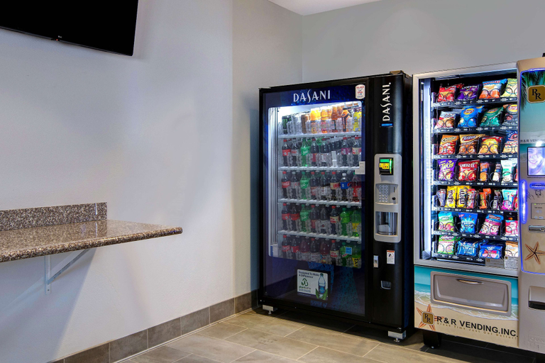 Food & Drinks 5, Studio 6 Pensacola, FL - West I-10, Escambia