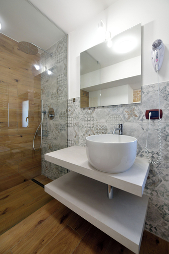 Bathroom 5, B&B Fiano Marchione, Bari