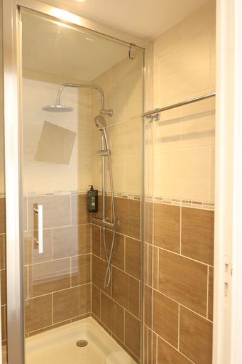 Bathroom 3, Le Clos Normand, Calvados