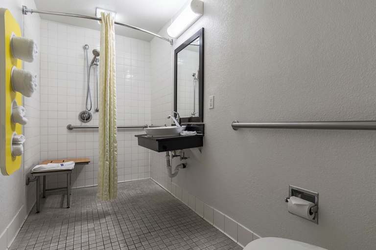 Bathroom 5, Motel 6 Riverside, CA - UCR East, Riverside