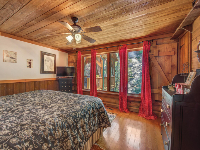 Bedroom 3, Black Bear Lodge by Jackson Mountain Rentals, Cocke