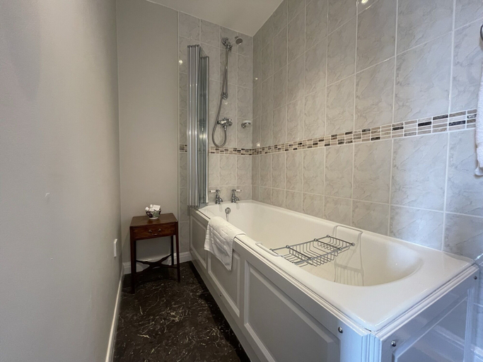 Bathroom 4, Edgcott House, Somerset