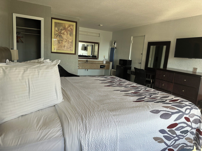 Bedroom 5, Riverview Inn, Lee